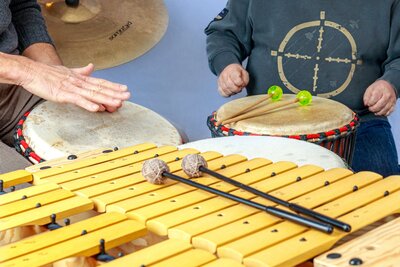 Musik ohne Grenzen - Therapeutisches Musizieren