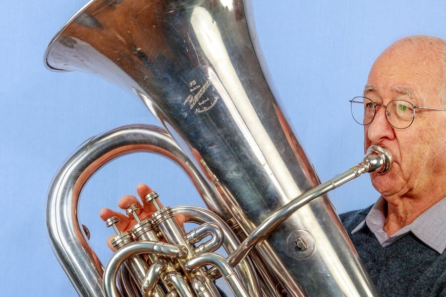 Tuba
